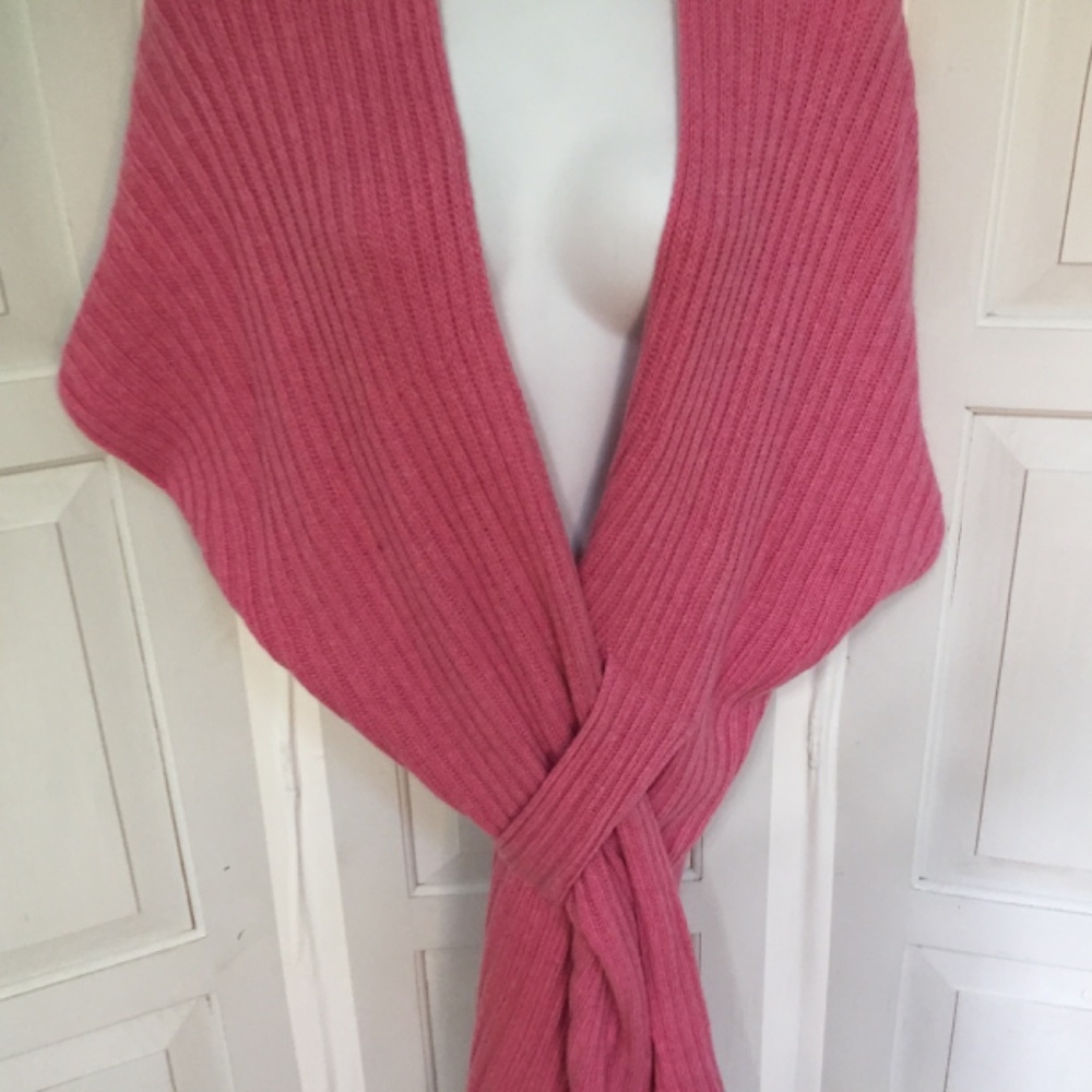 Sundance Pink Ribbed Knit Shrug - Picture 6 of 14